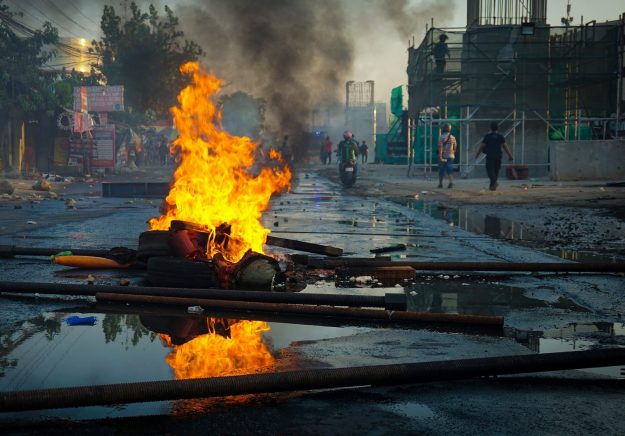 aftermath-4506339_1920