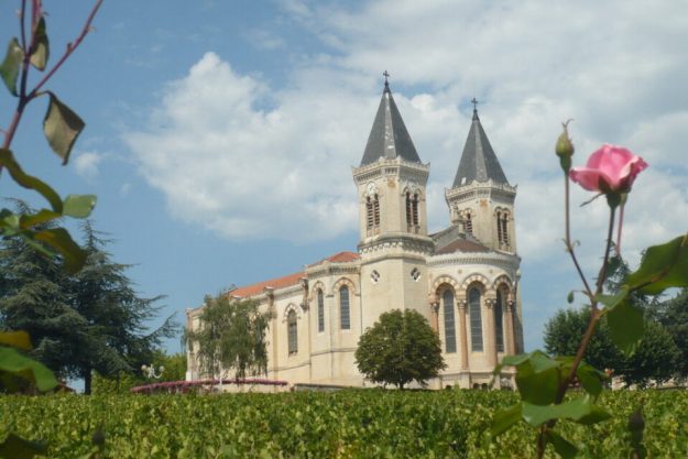 eglise-saint-jean-apotre-de-regnie-durette-960×640